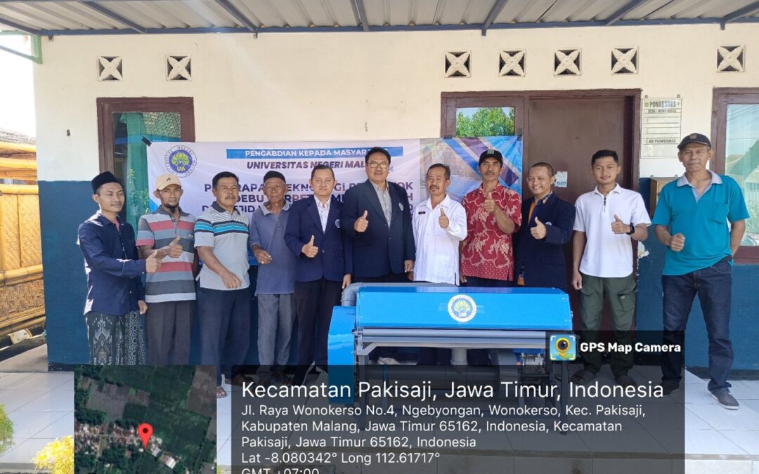 DOSEN UNIVERSITAS NEGERI MALANG KEMBANGKAN ALAT PERONTOK DEBU UNTUK MASJID DI DESA WONOKERSO, PAKISAJI